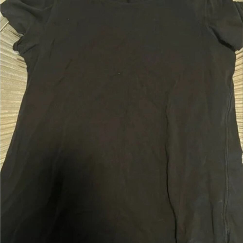 lululemon athletica Black Short Sleeve Tee